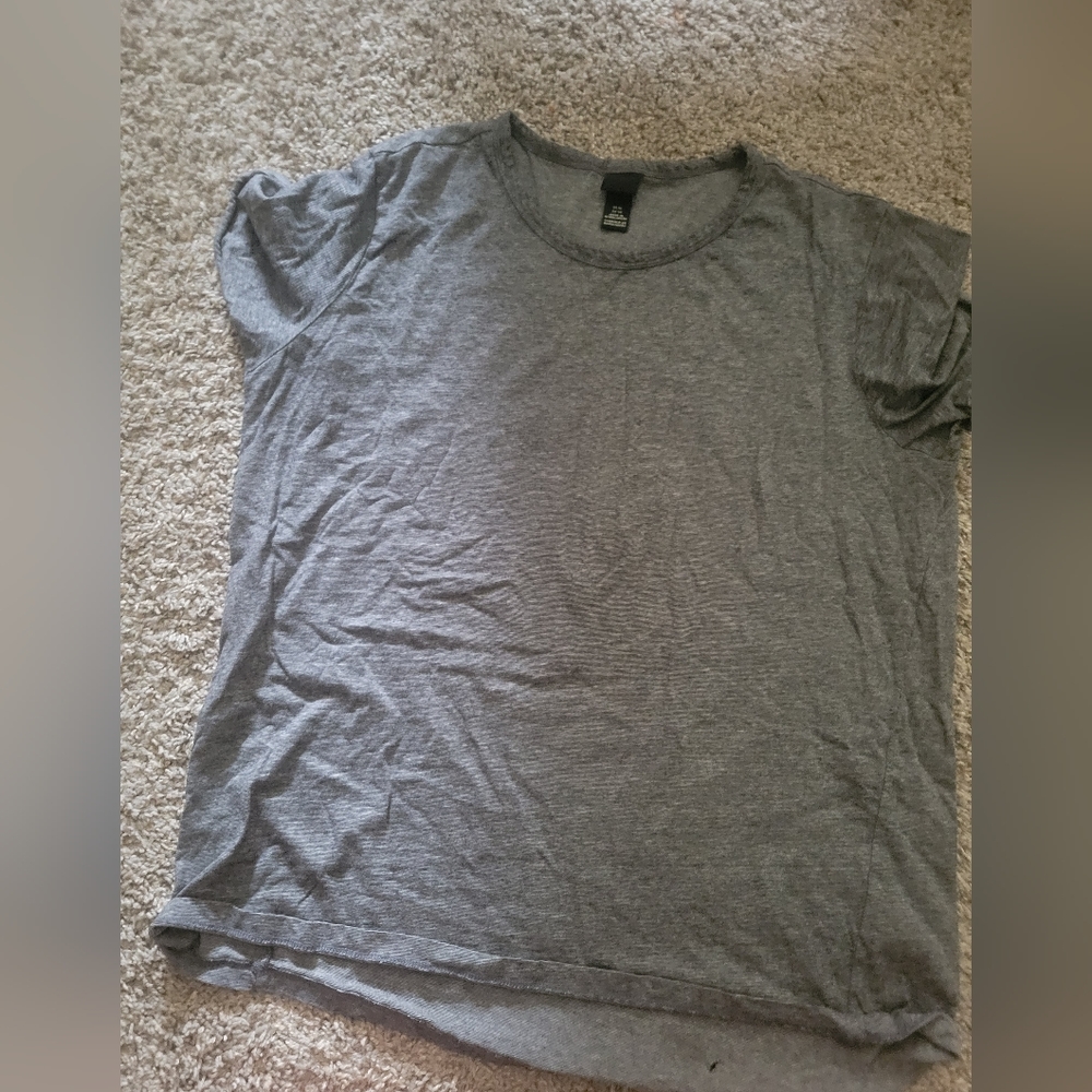 Black and white stripped t-shirt